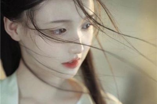 震惊！江歌妈妈江秋莲：从蜜糖到砒霜的公众形象崩塌